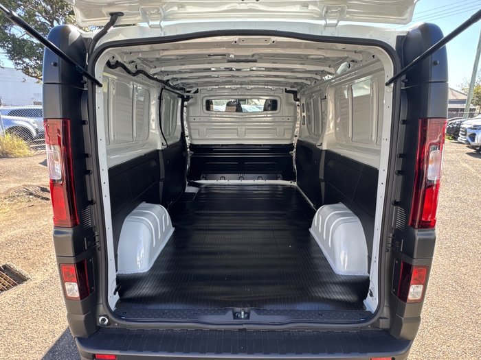 2025 Renault Trafic Pro X82 MY26 Glacier White