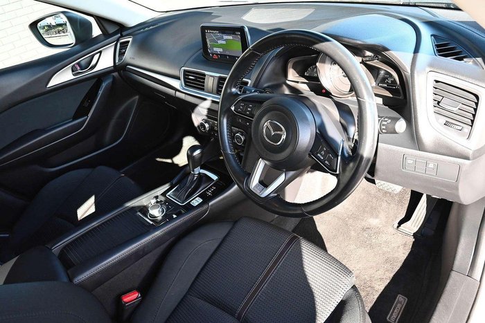 2018 Mazda 3 Maxx Sport
