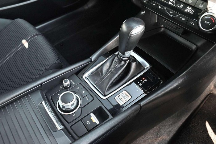 2018 Mazda 3 Maxx Sport