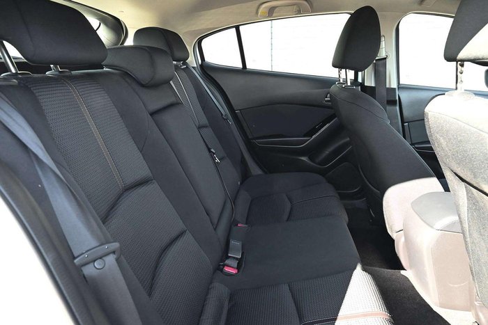 2018 Mazda 3 Maxx Sport