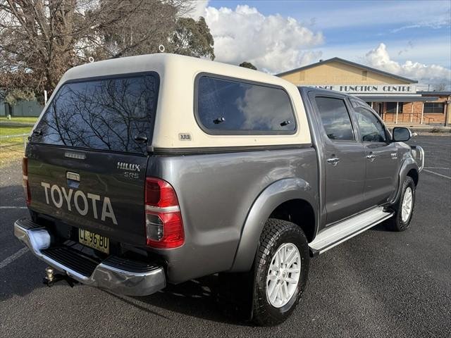 2012 Toyota Hilux SR5