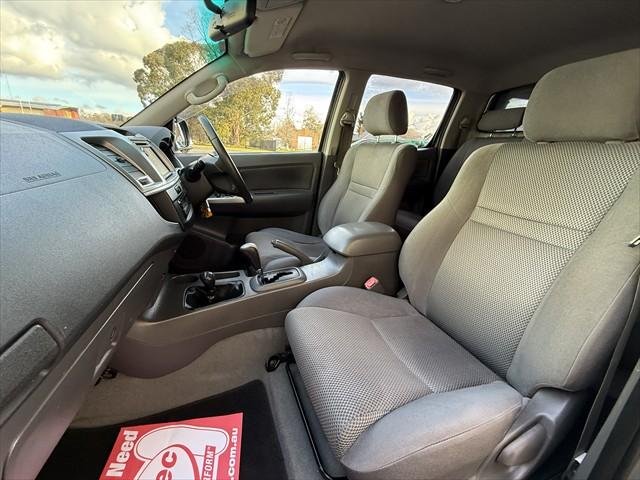 2012 Toyota Hilux SR5