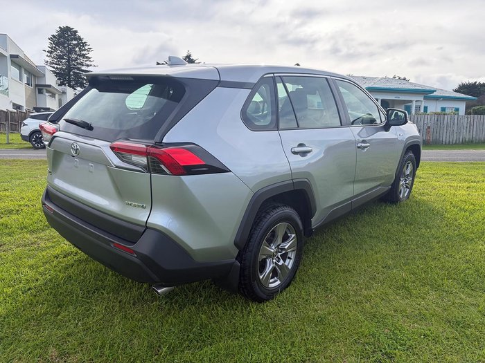 2024 Toyota RAV4 GX
