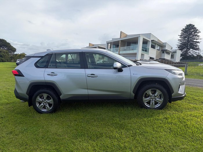 2024 Toyota RAV4 GX