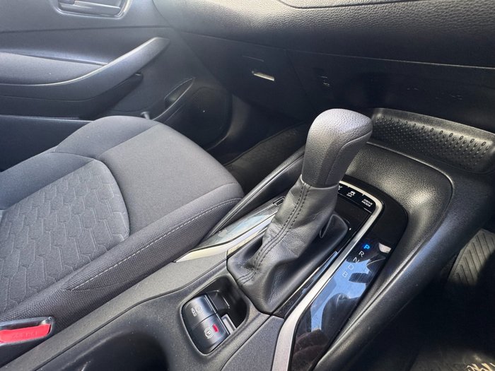 2018 Toyota Corolla Ascent Sport Hybrid