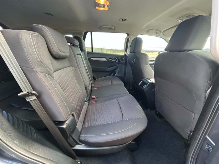 2021 Isuzu MU-X LS-U