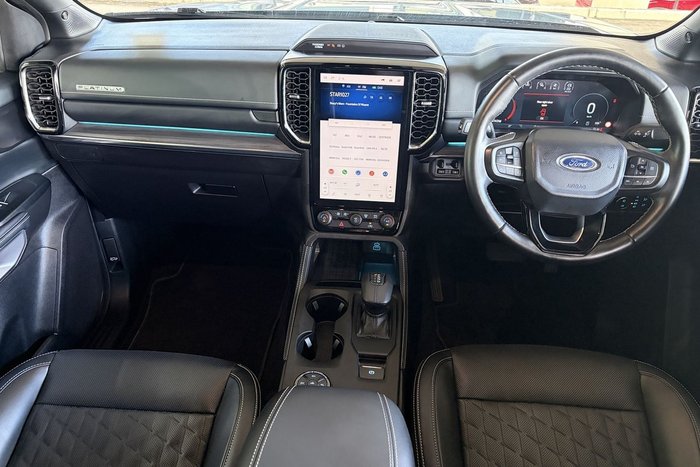 2025 Ford Everest Platinum