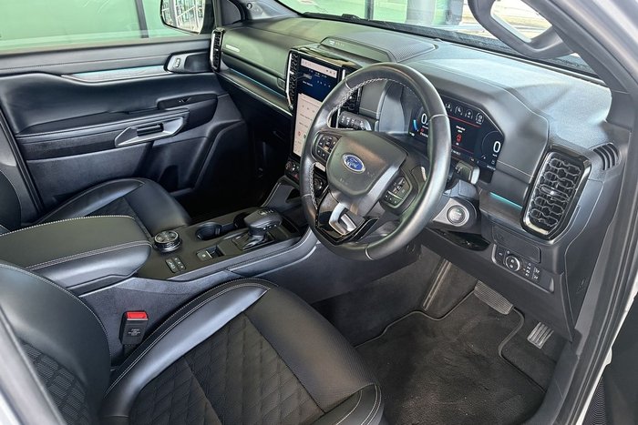 2025 Ford Everest Platinum