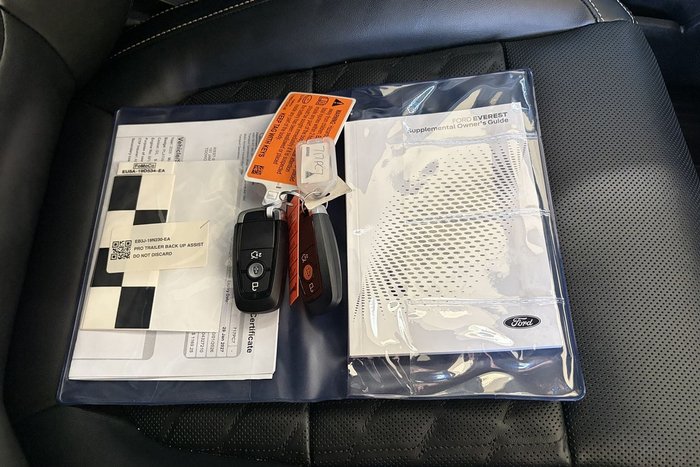 2025 Ford Everest Platinum