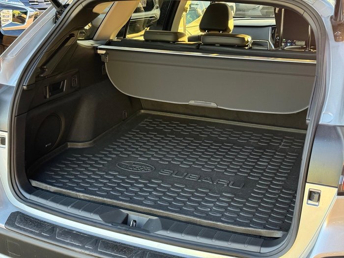 2024 Subaru Outback AWD Touring