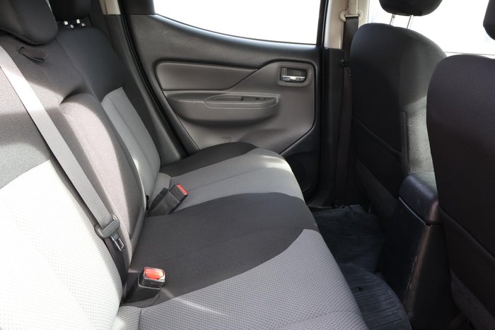 2017 Mitsubishi Triton GLX+