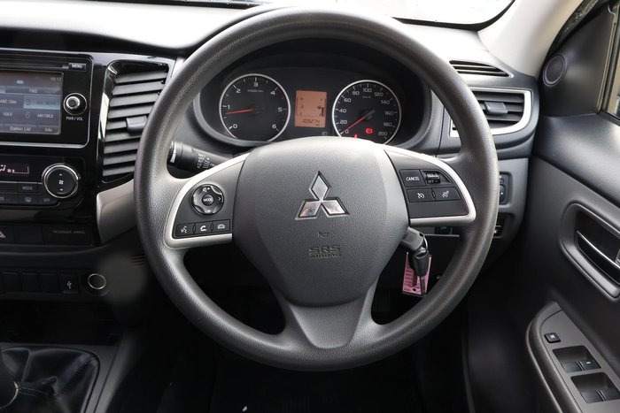 2017 Mitsubishi Triton GLX+