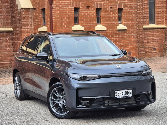 2025 Leapmotor C10 REEV Ultra Hybrid Design