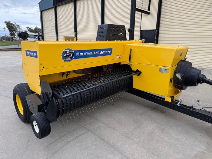 2021 New Holland Bc5070