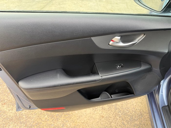 2019 KIA CERATO S