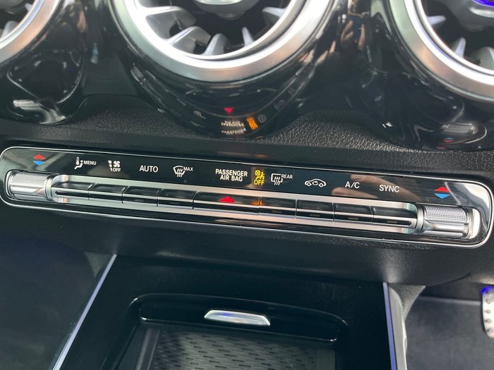 2021 Mercedes-Benz GLB-Class