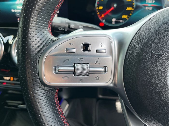 2021 Mercedes-Benz GLB-Class