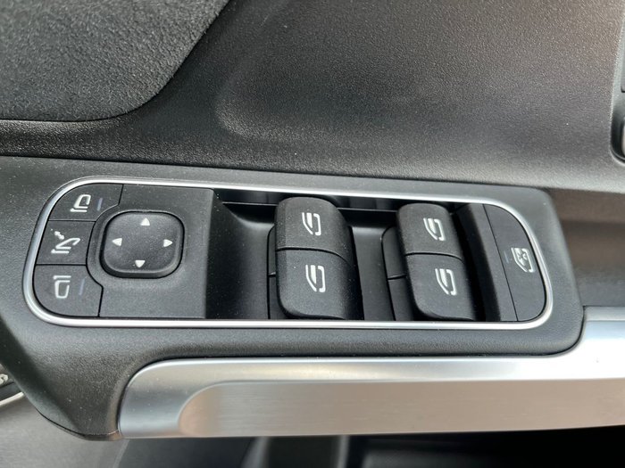 2021 Mercedes-Benz GLB-Class