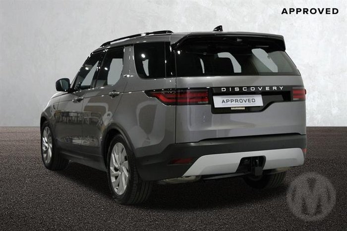 2025 Land Rover Discovery D350 S