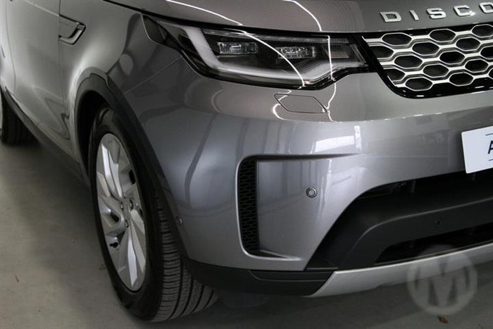 2025 Land Rover Discovery D350 S