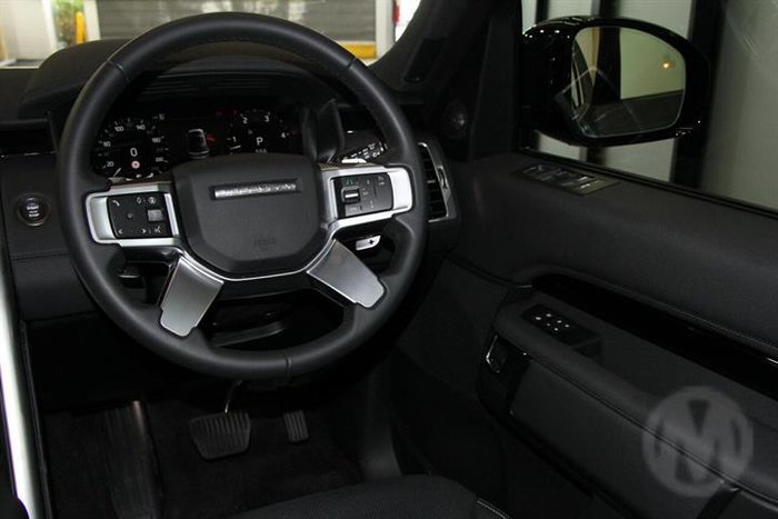 2025 Land Rover Discovery D350 S