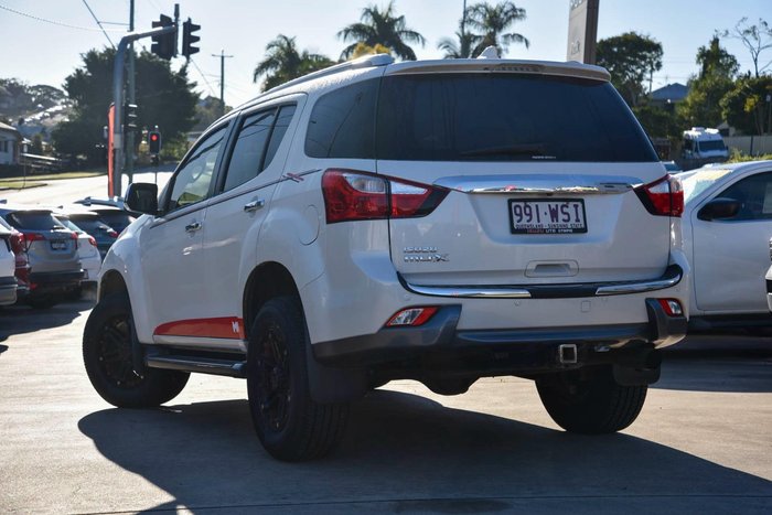 2016 Isuzu MU-X LS-T