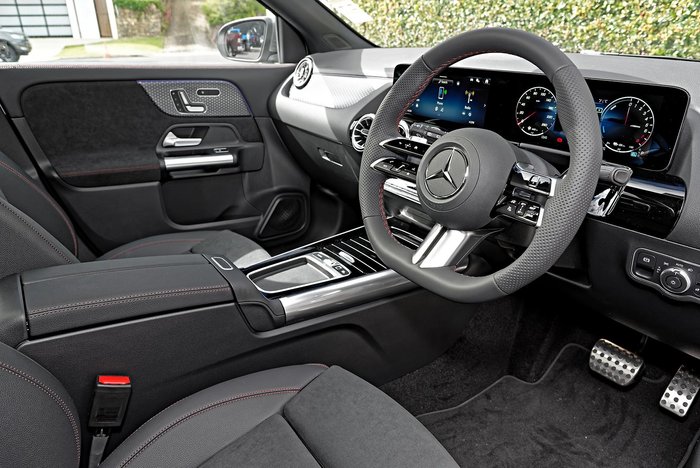 2026 Mercedes-Benz GLA-Class GLA250 e with EQ hybrid technology