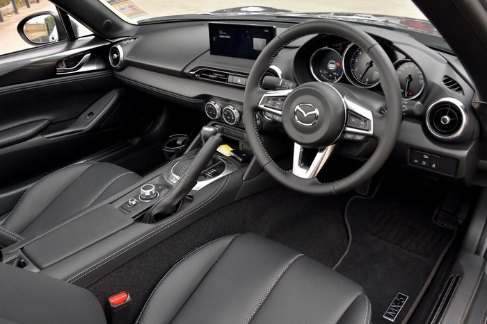 2026 Mazda MX-5 G20 GT