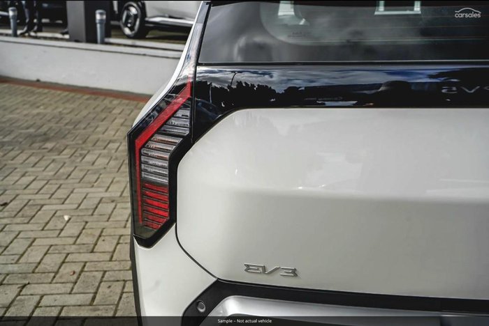 2026 Kia EV3 Air Long Range SV MY27 Clear White