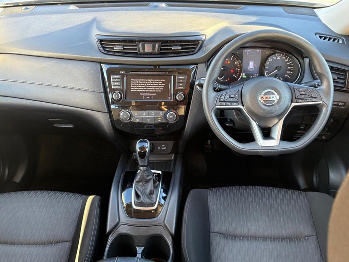 2022 Nissan X-TRAIL ST