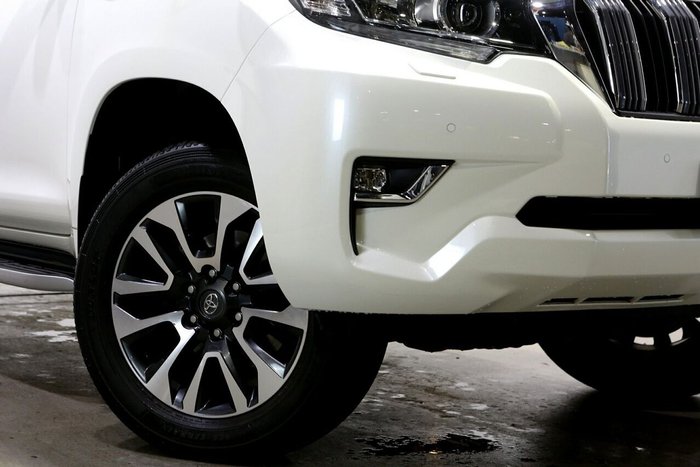 2022 Toyota Landcruiser Prado VX
