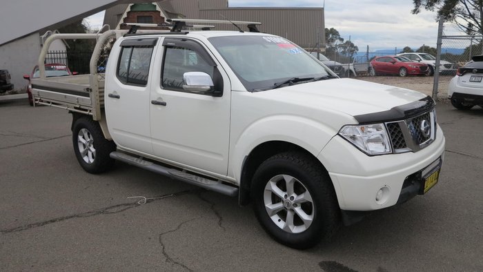 2010 Nissan Navara ST-X