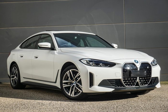 2024 BMW i4