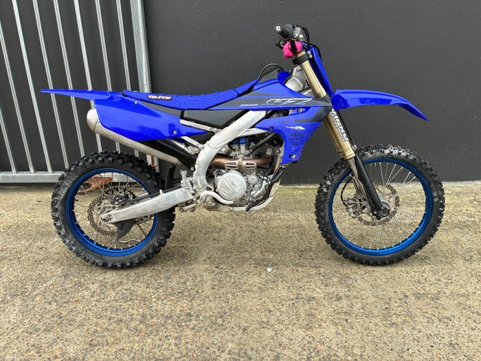 2023 Yamaha YZ250 BLUE