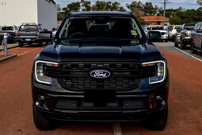 2026 Ford Everest Active