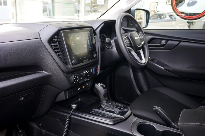 2024 Isuzu D-MAX SX
