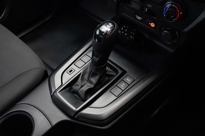 2024 Isuzu D-MAX SX