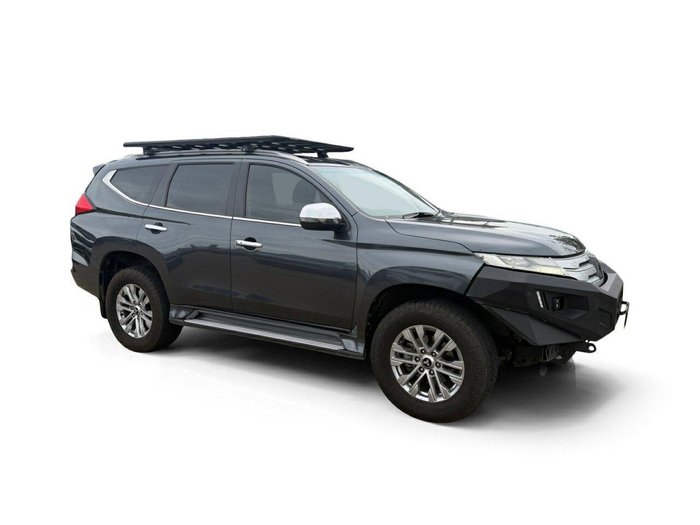 2023 Mitsubishi Pajero Sport GLX
