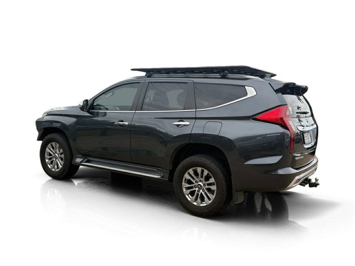 2023 Mitsubishi Pajero Sport GLX