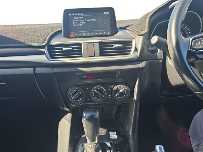 2017 Mazda 3 Maxx
