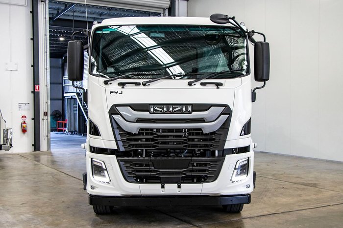 2026 Isuzu F Series FYJ 320-355 AT R58