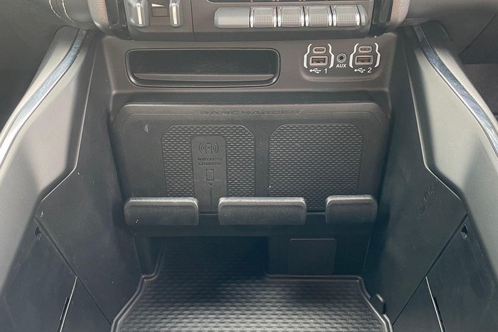 2024 RAM 1500 Laramie Sport RamBox