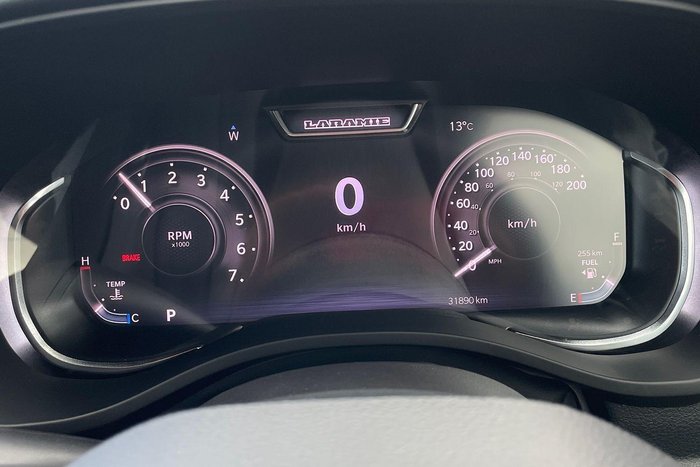 2024 RAM 1500 Laramie Sport RamBox