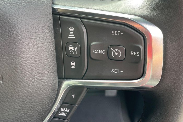 2024 RAM 1500 Laramie Sport RamBox