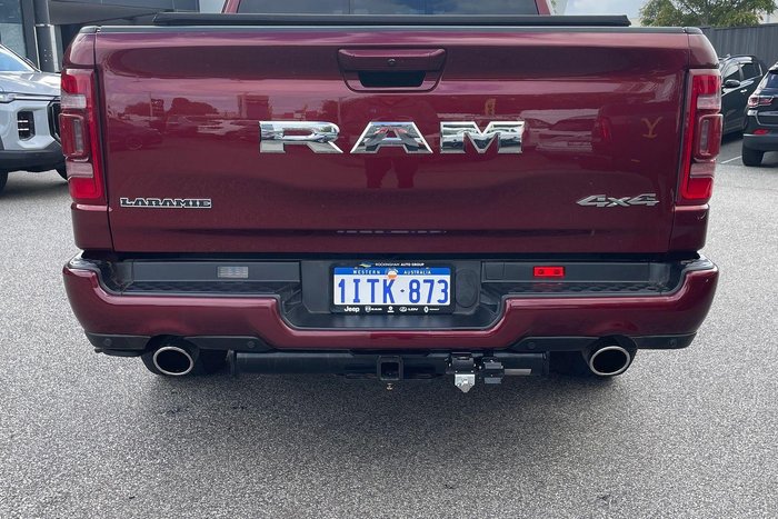 2024 RAM 1500 Laramie Sport RamBox