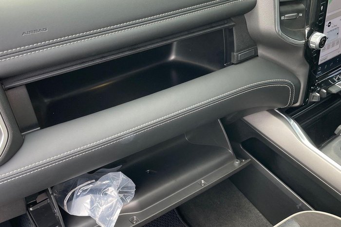 2024 RAM 1500 Laramie Sport RamBox