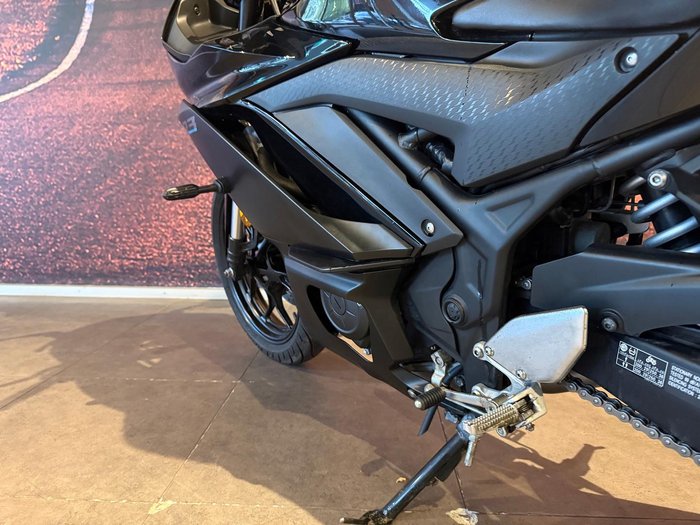 2023 Yamaha YZF-R3 R3 Black