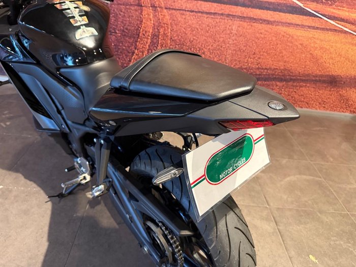 2023 Yamaha YZF-R3 R3 Black