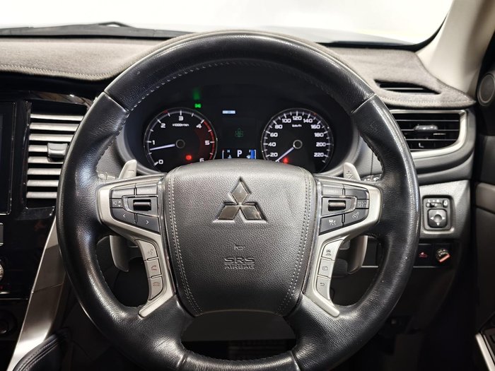 2020 Mitsubishi Pajero Sport GLS