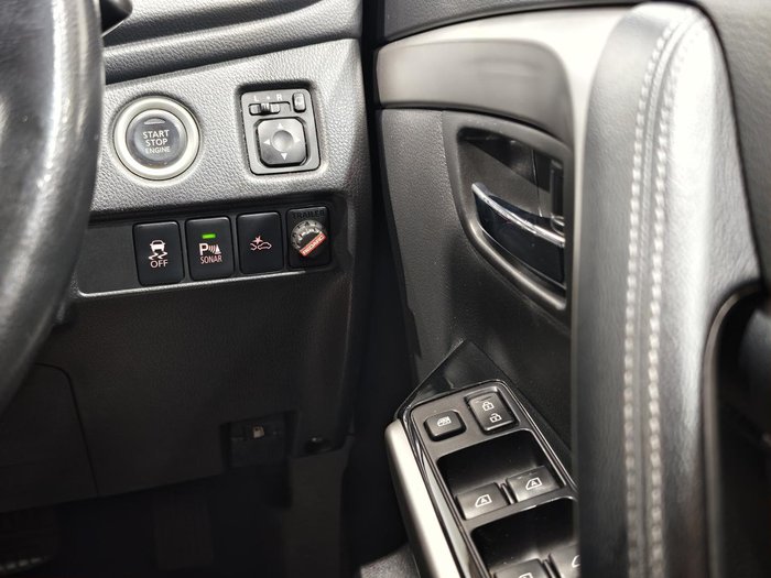 2020 Mitsubishi Pajero Sport GLS